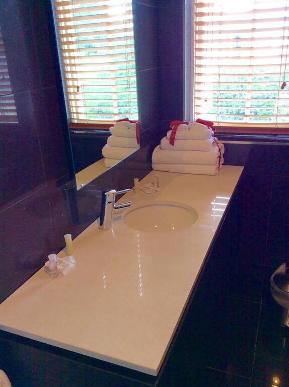 Clydesdale Manor in Sandy Bay