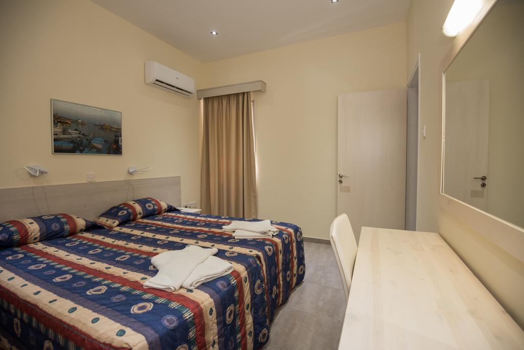 Eligonia Hotel Apartments room 2