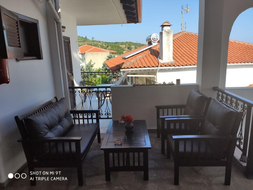 Elsa Apartments in Πευκοχώρι