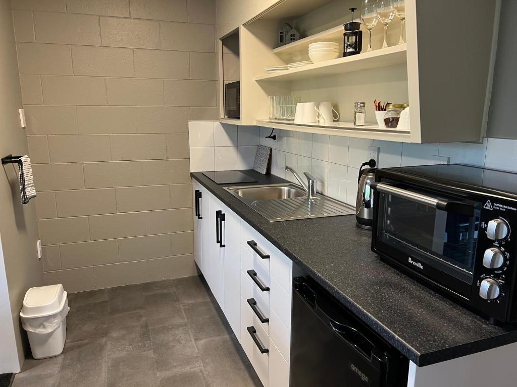 Golden Leaf Apartments in Invercargill