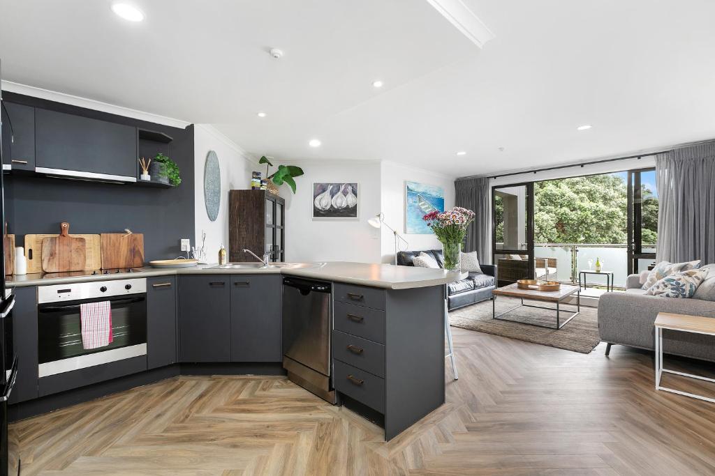 Paramount Apartments in Mount Maunganui